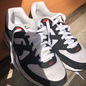 Nike Airmax Size 5Y